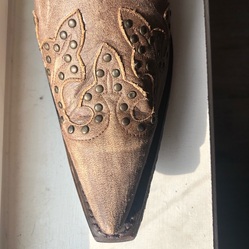 Eight Second Angel Cowgirl Boots 🤠 - Picture 3 of 13